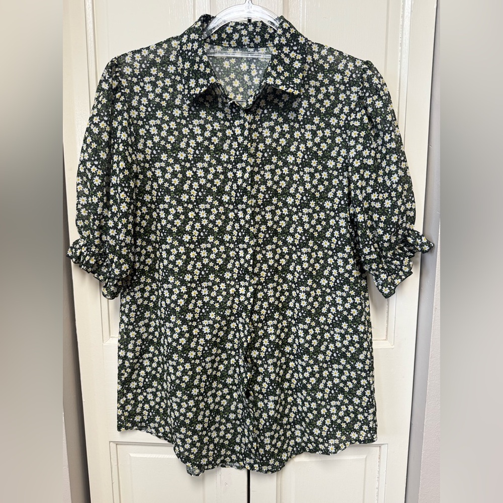 Floral Green, Black and White Women's Top